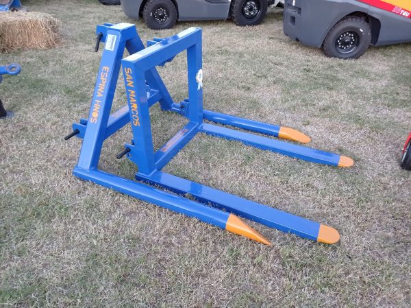 Uñas bins para fardos, pallet y carga en general, maquinaria para el agro - Imagen 3