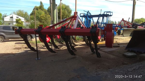 Cincel SubSoladores Tatu, maquinaria rural para el campo - Imagen 5
